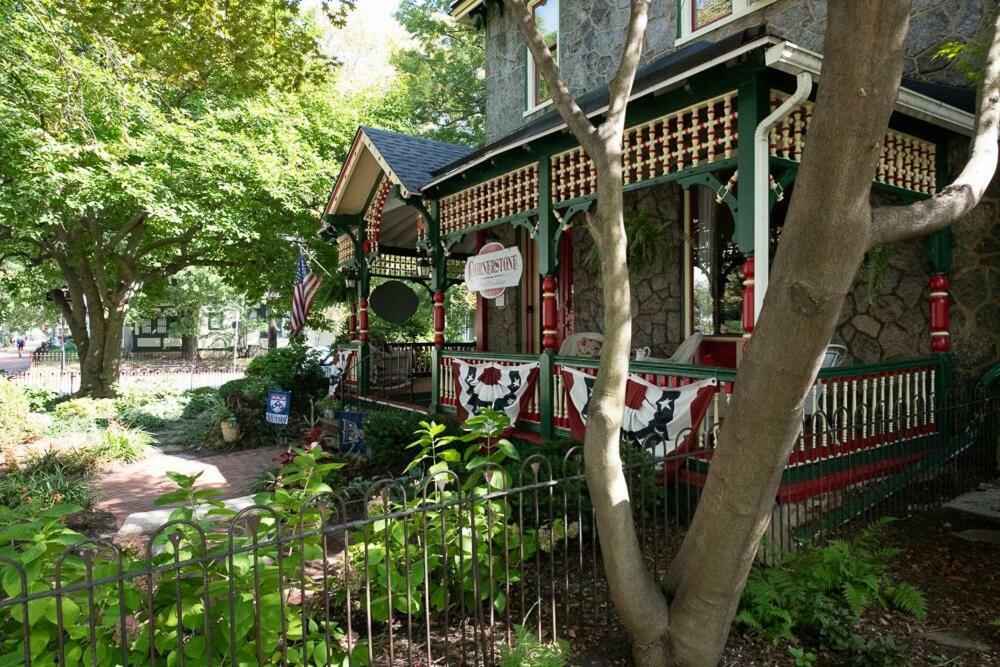 Bed & Breakfast Cornerstone