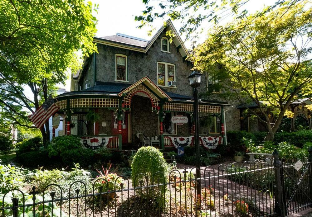 Cornerstone Bed & Breakfast 3*